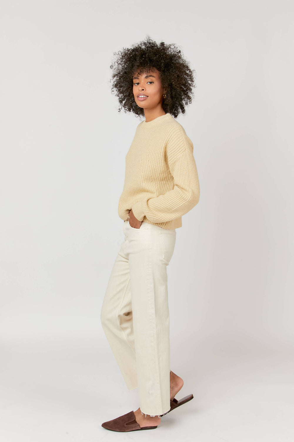 ecru cropped high-rise jean for women